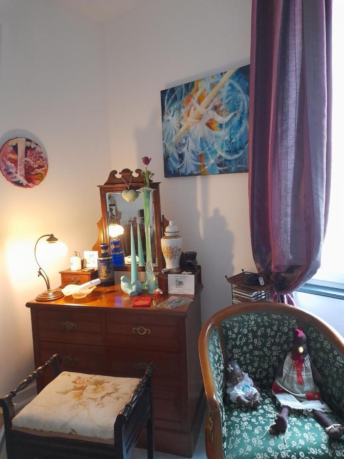 La Chambre De Garance Et Ses Couleurs D'Art Saint-Pol-de-Léon Exterior foto